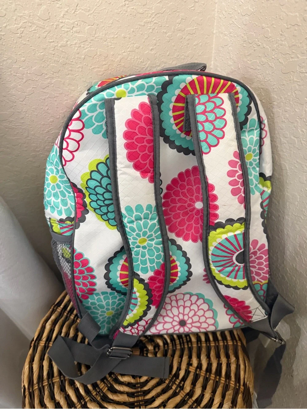thirty-one backpack in Bubble Bloom